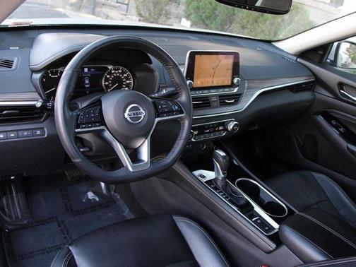 2021 Nissan Altima Platinum Intelligent AWD