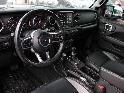 Sting-Gray Clearcoat 2018 Jeep Wrangler Unlimited Sahara