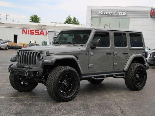 Sting-Gray Clearcoat 2018 Jeep Wrangler Unlimited Sahara
