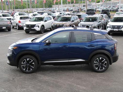 Deep Blue Pearl 2026 Nissan Kicks SV