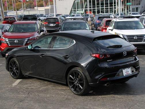 2024 Mazda Mazda3 FWD w/Premium Package