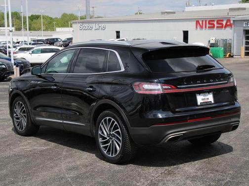 Infinite Black Metallic 2019 Lincoln Nautilus Reserve