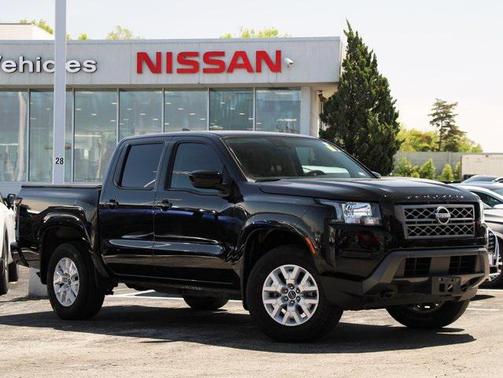 2022 Nissan Frontier SV