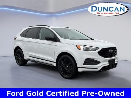 2022 Ford Edge SE