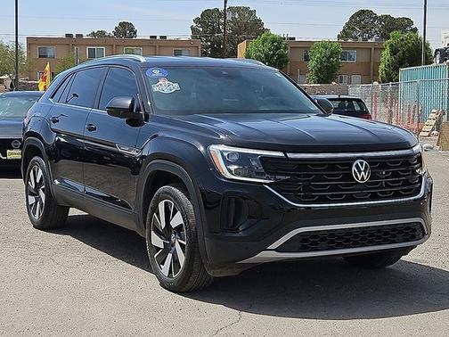 2024 Volkswagen Atlas Cross Sport 2.0T SE w/ Technology