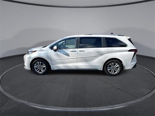 2024 Toyota Sienna Limited