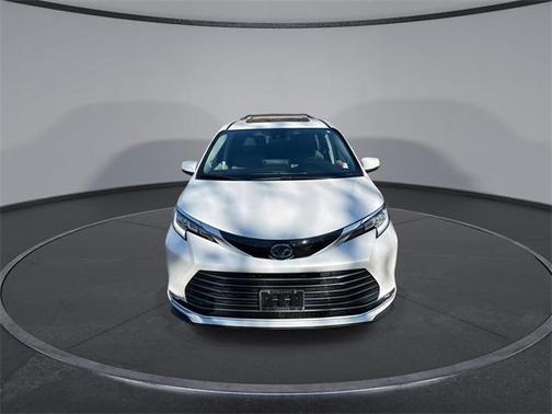 2024 Toyota Sienna Limited