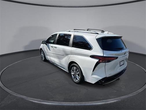 2024 Toyota Sienna Limited