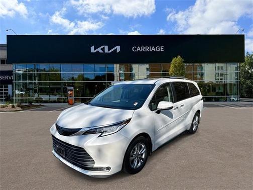 2024 Toyota Sienna Limited