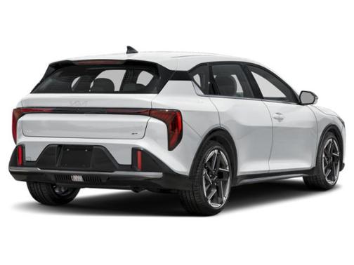 Snow White Pearl 2026 Kia K4 GT-Line Turbo