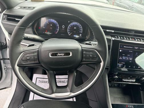 2024 Jeep Grand Cherokee L Altitude