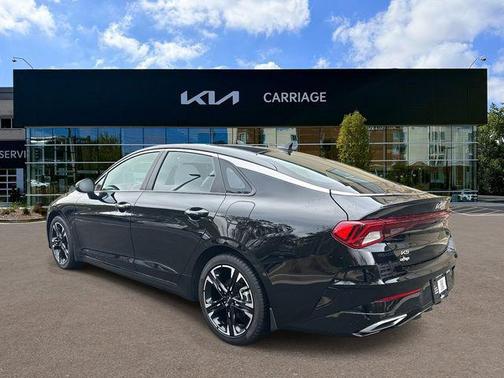 Ebony Black 2024 Kia K5 GT-Line