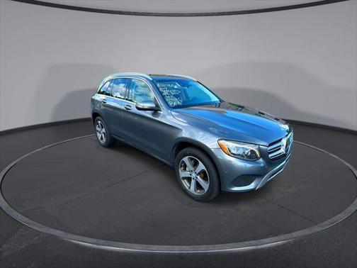 2017 Mercedes-Benz GLC 300 Base