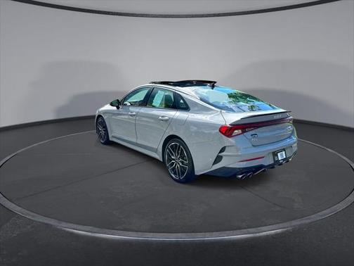 2022 Kia K5 GT