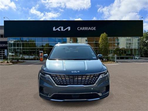 2024 Kia Carnival SX