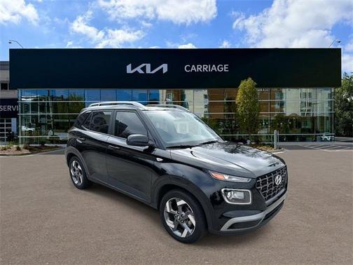 2024 Hyundai VENUE SEL