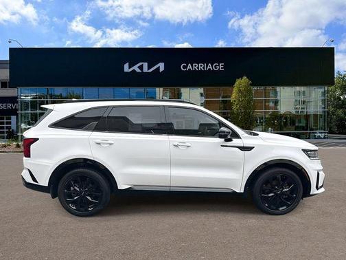 Glacial White Pearl 2023 Kia Sorento SX