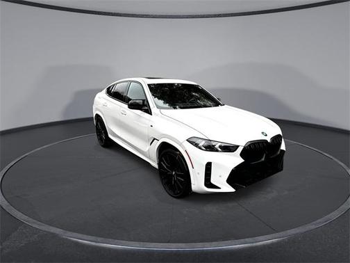 2024 BMW X6 M60i