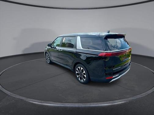 2022 Kia Carnival EX