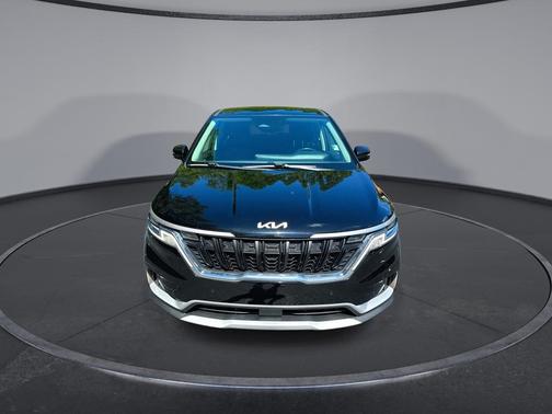 2022 Kia Carnival EX