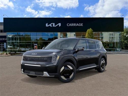 2026 Kia EV9 Light Short Range