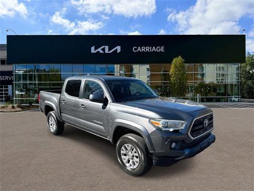 2017 Toyota Tacoma SR5