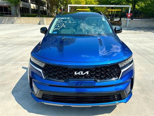 2023 Kia Sorento S