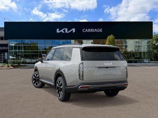 Ivory Silver 2027 Kia Telluride S