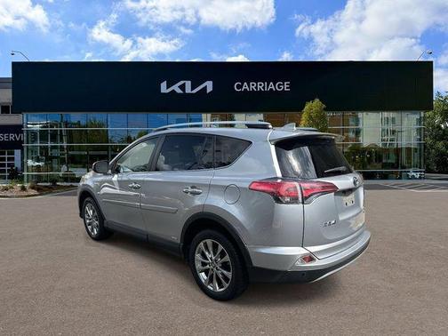 2018 Toyota RAV4 Hybrid SE