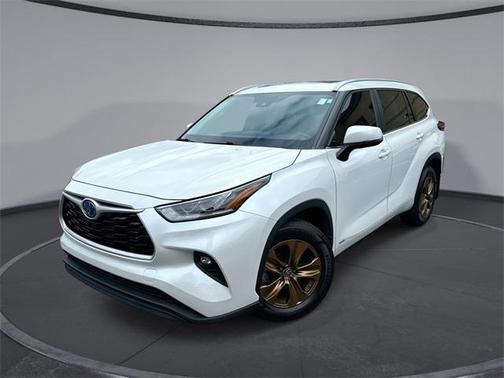 2023 Toyota Highlander Hybrid XLE