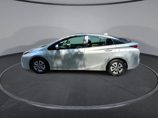 2018 Toyota Prius Four