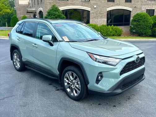 2023 Toyota RAV4 XLE Premium