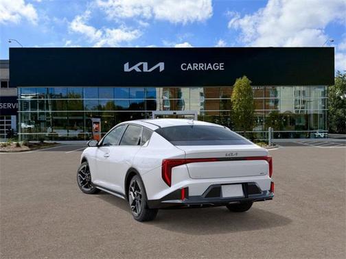 2025 Kia K4 GT-Line