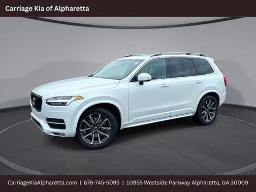 2019 Volvo XC90 T6 Momentum