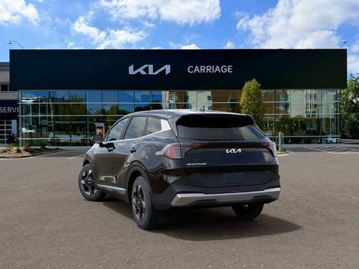 Ebony Black 2026 Kia Sportage LX