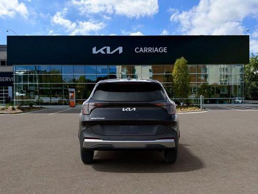 Ebony Black 2026 Kia Sportage LX