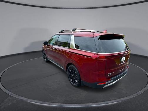 2024 Kia Carnival SX