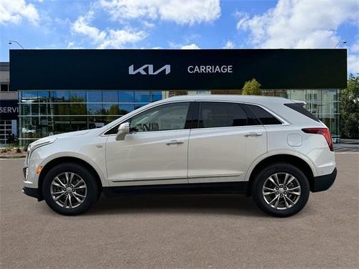 2022 Cadillac XT5 Premium Luxury