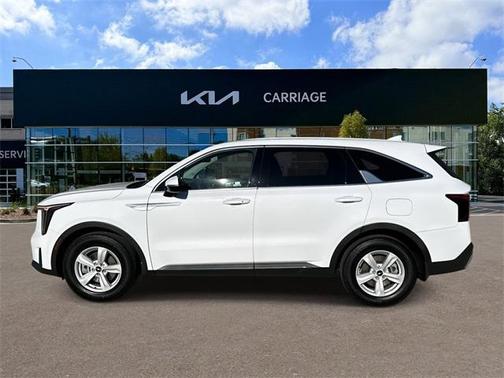 2025 Kia Sorento LX