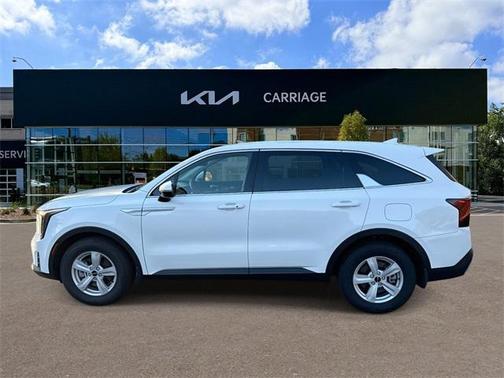 2025 Kia Sorento LX