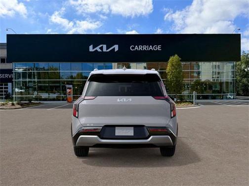 2026 Kia EV9 Land