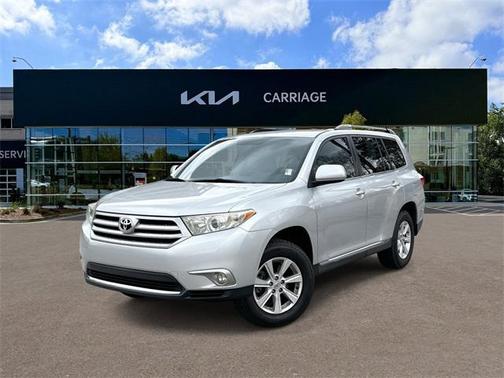 2012 Toyota Highlander SE