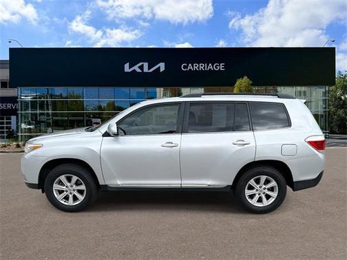 2012 Toyota Highlander SE