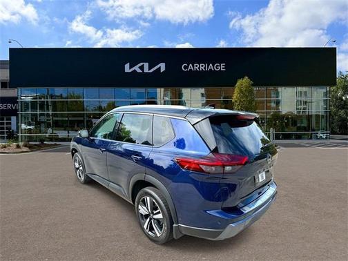 2024 Nissan Rogue SL