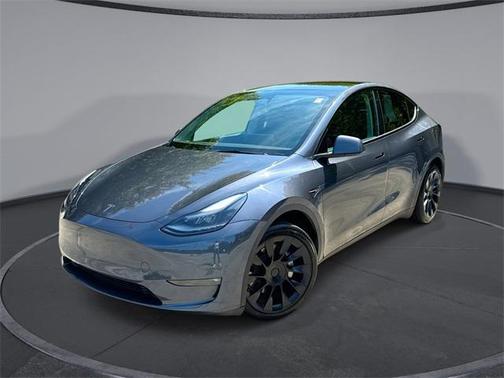 2022 Tesla Model Y Long Range Dual Motor All-Wheel Drive