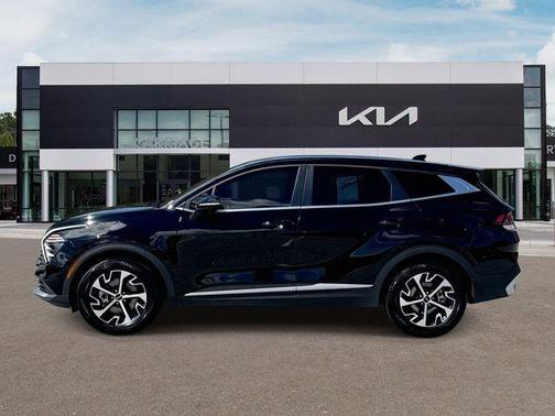 Ebony Black 2025 Kia Sportage EX