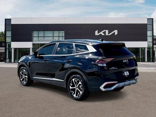Ebony Black 2025 Kia Sportage EX