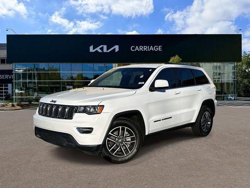 2019 Jeep Grand Cherokee Laredo