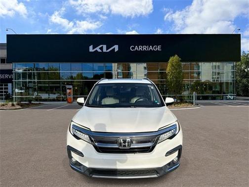 2019 Honda Pilot Touring 8-Passenger