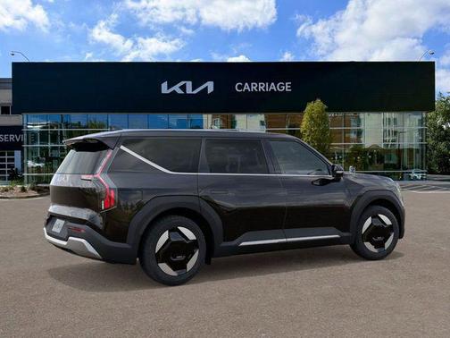 2026 Kia EV9 Light Short Range